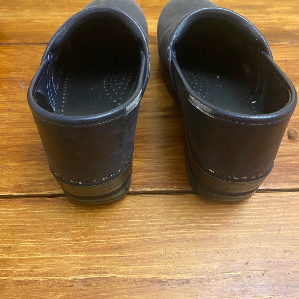 Dansko Gray Leather Clogs Shoes Womens Size 40 EU Comfort‎ Slip On Casual *FLAW - Picture 6 of 12